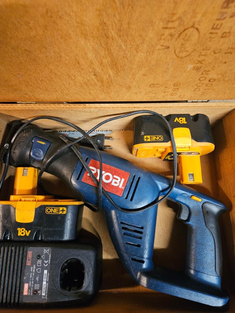Ryobi zaag 18v, Ophalen of Verzenden, Minder dan 600 watt, 30 tot 70 mm