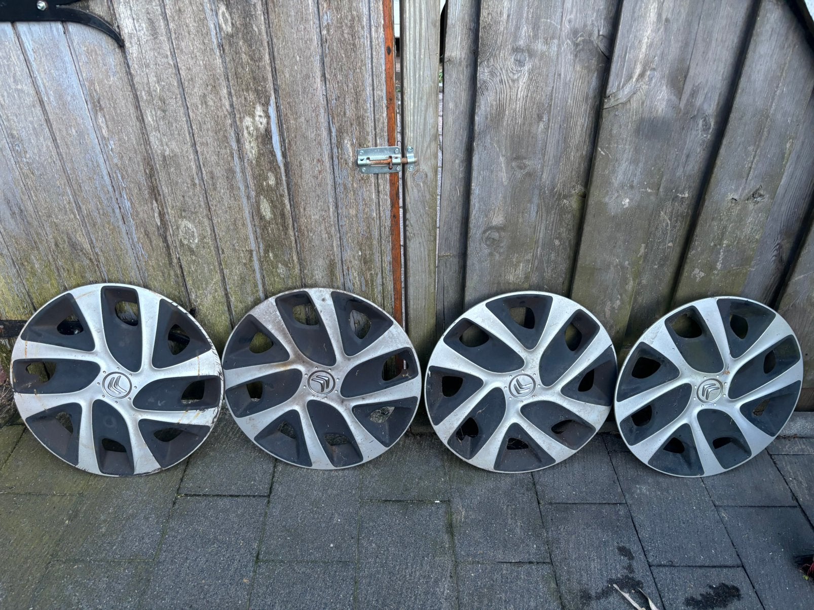 Wieldoppen c3 gratis, Auto diversen, Ophalen, Gebruikt