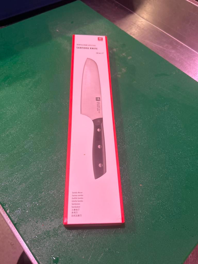 Zwilling Artis Plus Santoku mes 180 mm, Overige typen, Ophalen of Verzenden, Metaal, Overige merken