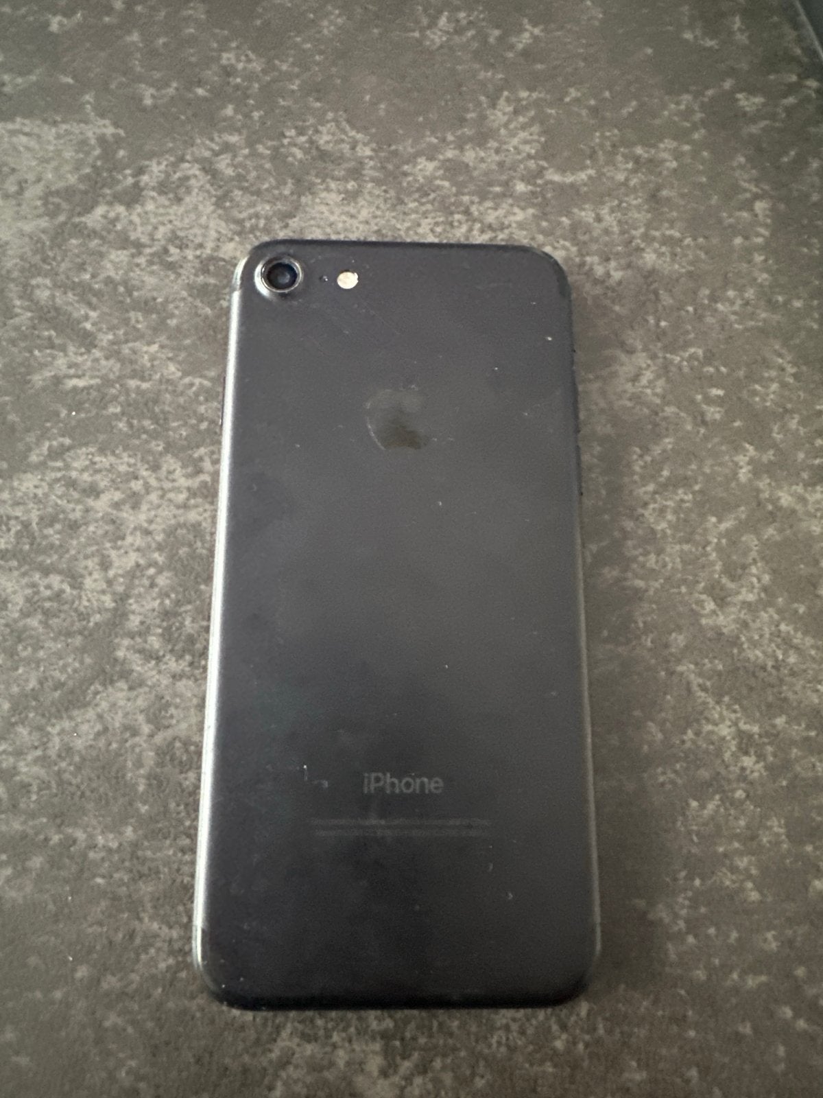 Defecte iPhone - Scherm gebroken, Ophalen of Verzenden, Niet werkend, Zwart, IPhone 7