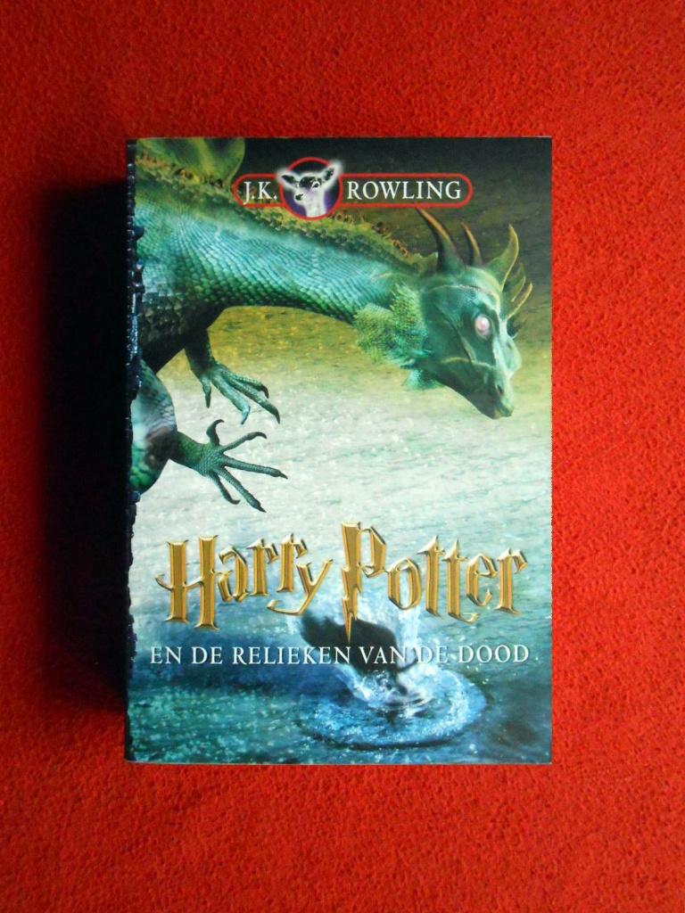Harry Potter en de relieken van de dood (softcover dl. 7), Ophalen of Verzenden, Zo goed als nieuw, Fictie algemeen