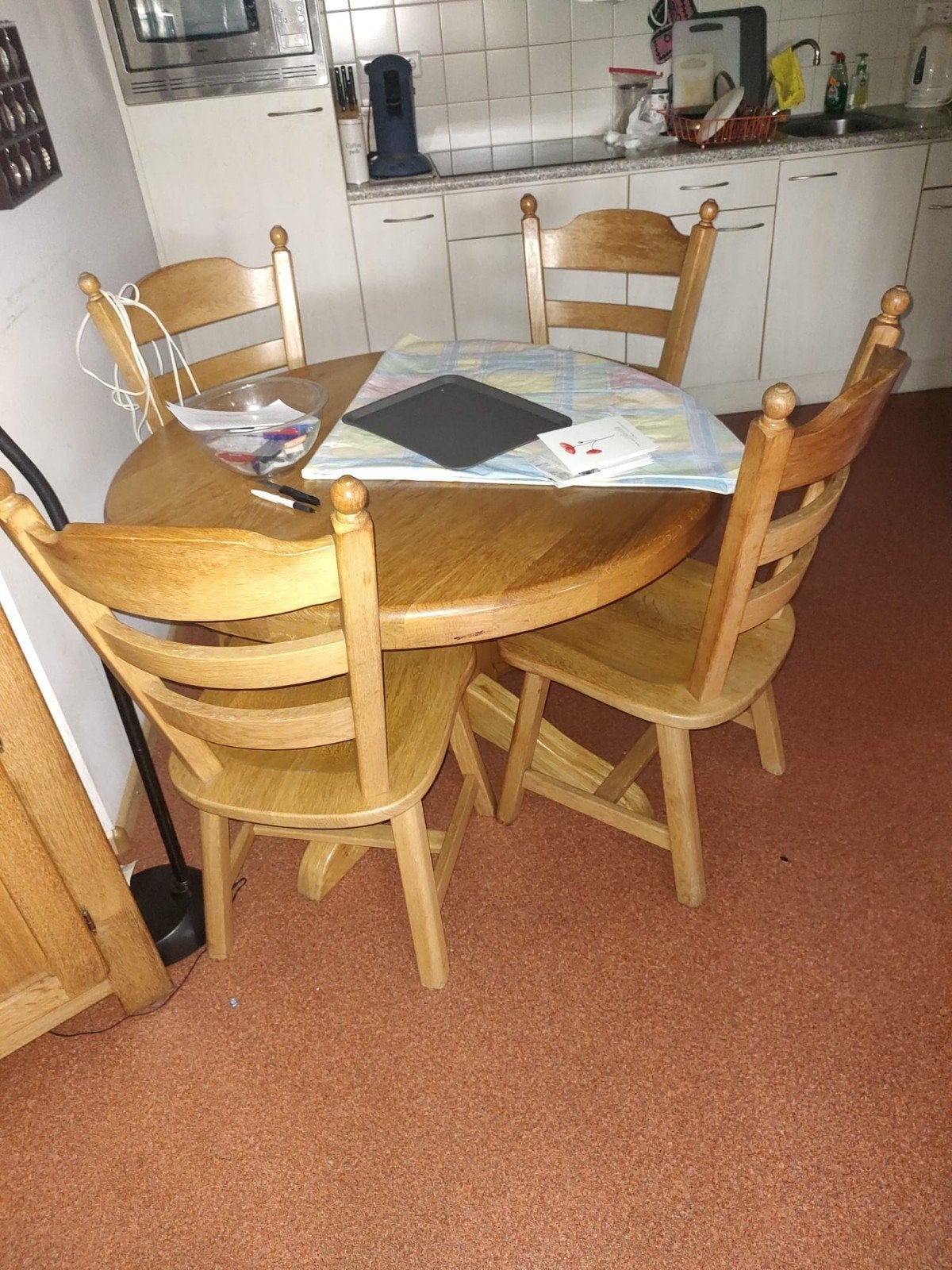 Eethoek massief blank eiken, Ophalen, Gebruikt, 4 tot 6 stoelen
