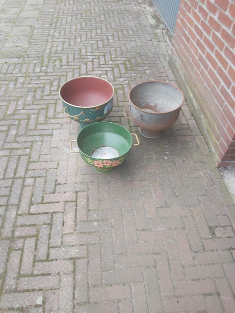3 .melkbus zeven een keer 20 liter en twee en 30.liter z, Tuin en Terras, Tuinwanddecoratie, Ophalen of Verzenden