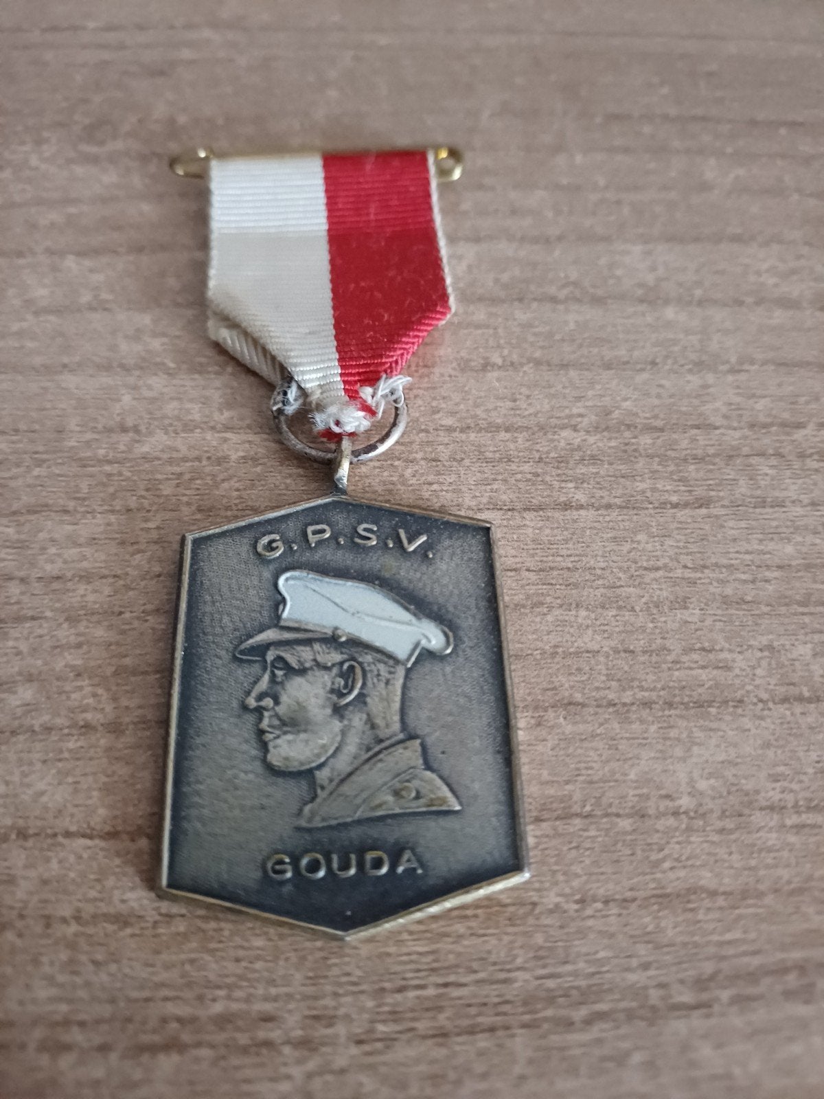 G.P.S.V. Gouda Medaille - Historisch Verzamelobject, Postzegels en Munten, Penningen en Medailles, Ophalen of Verzenden, Overige materialen