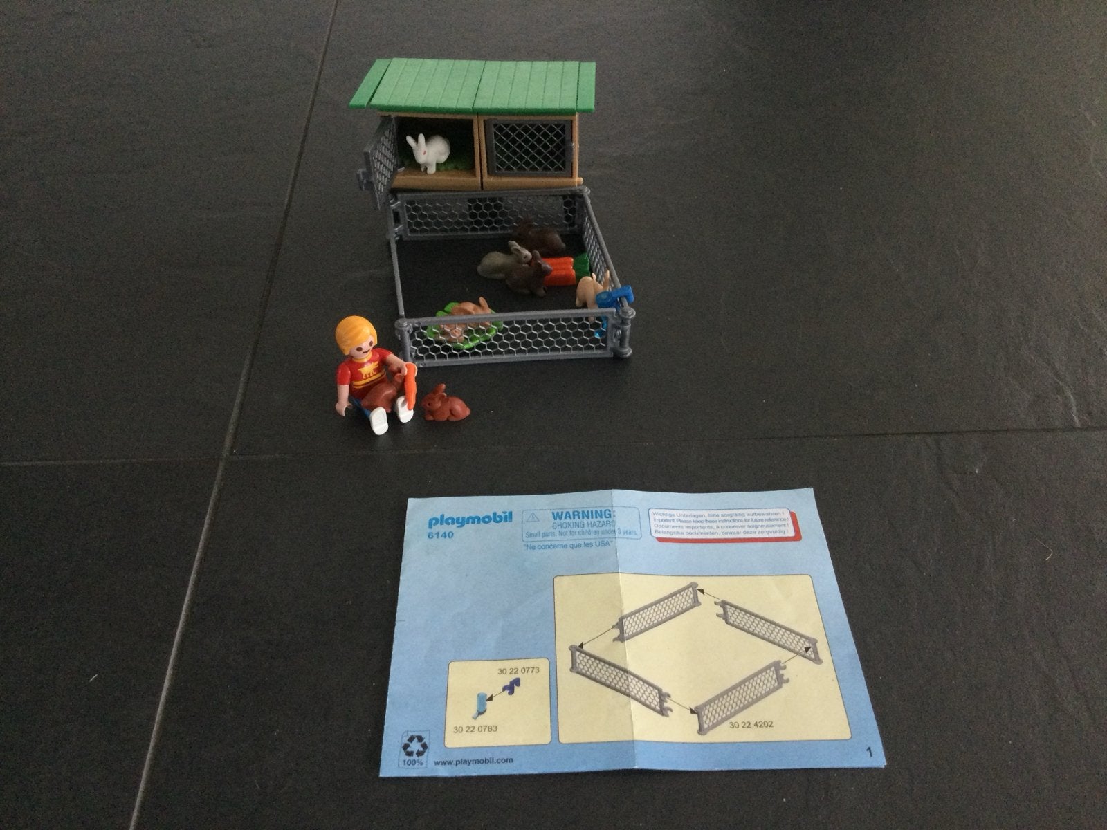 Playmobil Konijnenhok met Konijnen en Figuur, Ophalen of Verzenden, Zo goed als nieuw, Jongen of Meisje