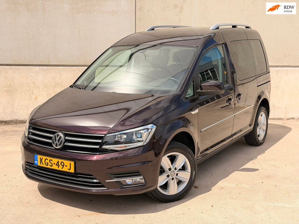 VW Caddy 1.4 TSI Highline Xenon CarPlay Standkachel ACC Lede, Voorwielaandrijving, 125 pk, Gebruikt, 5 stoelen
