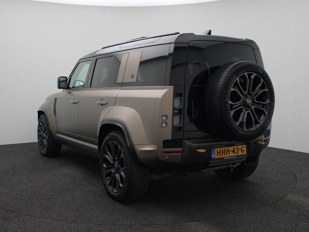 Land Rover Defender 110 4.4 P635 Octa | 6D Dynamics | 22" du, Auto's, Land Rover, 12 maanden, Stof, Gebruikt, 4395 cc