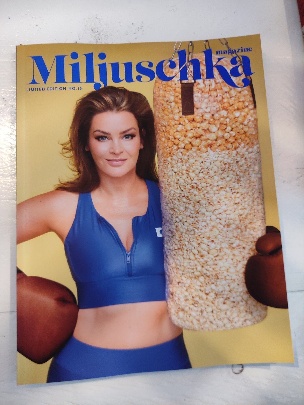 Miljuschka limited edition no16, Boeken, Ophalen of Verzenden, Muziek, Film of Tv