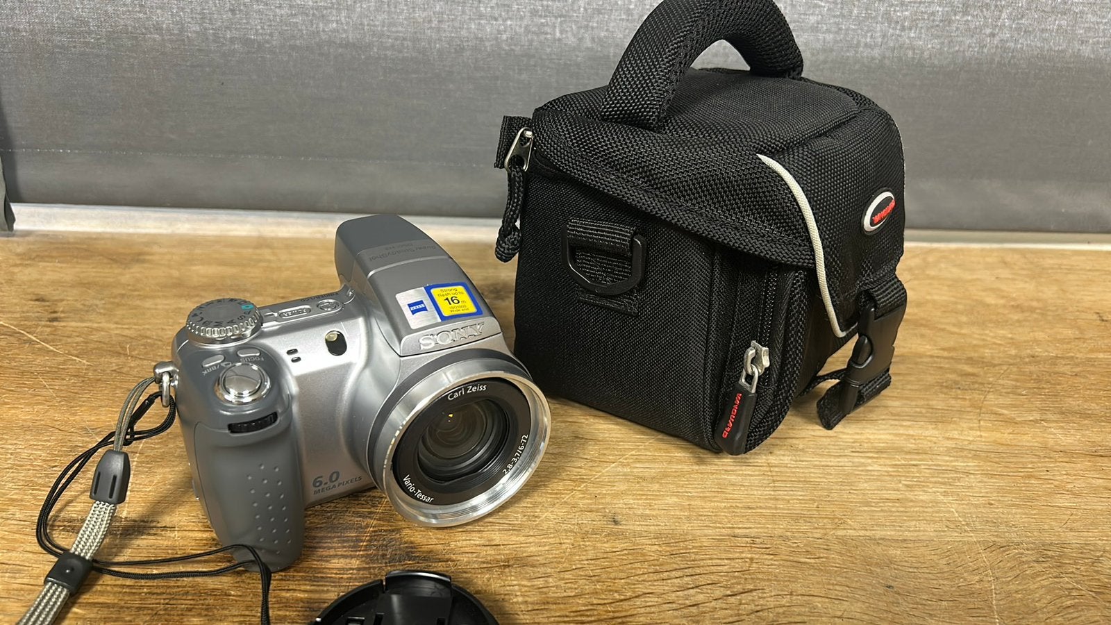 Sony cyber shot foto camera. DSC H2., Ophalen of Verzenden, Zo goed als nieuw, Sony, 8 keer of meer
