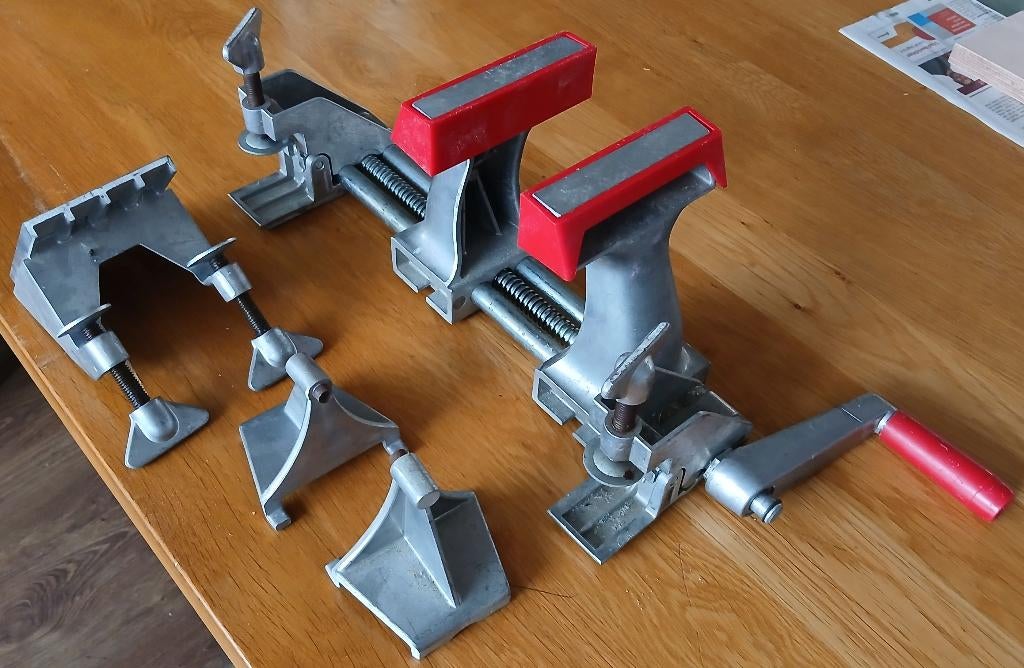 Zyliss bankschroef, Doe-het-zelf en Verbouw, Gereedschap | Handgereedschap, Ophalen of Verzenden, Zo goed als nieuw