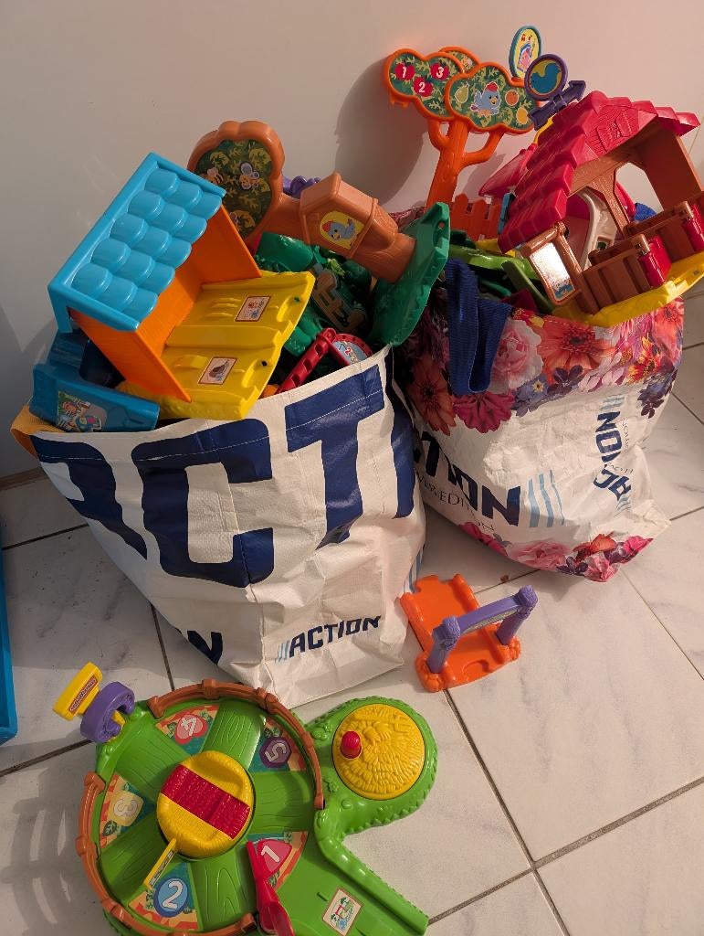 Onderdelen toet toet auto's en zoef zoef dieren, Ophalen, Gebruikt, 2 tot 4 jaar