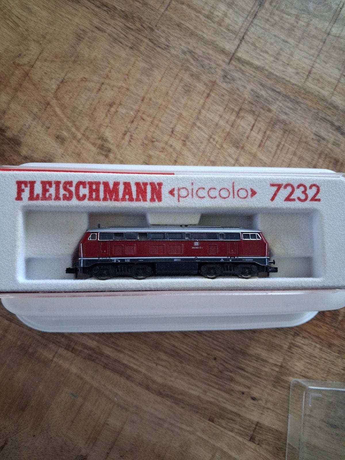 Fleischmann N Diesellocomotief BR 210 Analoog (nr. 7232), Gebruikt, Verzenden, Fleischmann, Analoog