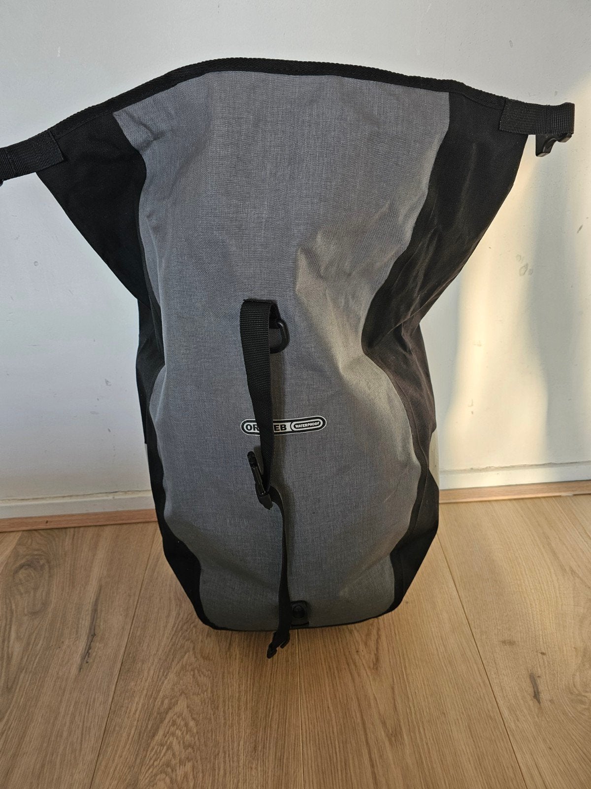 Ortlieb Waterproof Fietstas Enkel, Ortlieb Sportartikel GmbH, Industriestraße 2, 91560 Heilsbronn, Duitsland, Info@ortlieb.com