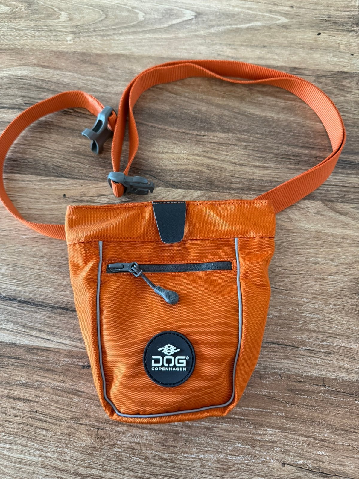 Dog copenhagen tasje, Ophalen of Verzenden, Zo goed als nieuw
