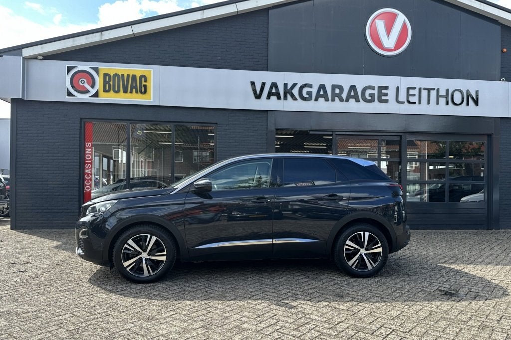 Peugeot 3008 1.2 PureTech Allure (bj 2019, automaat), Auto's, Automaat, 12 maanden, Gebruikt, 1295 kg