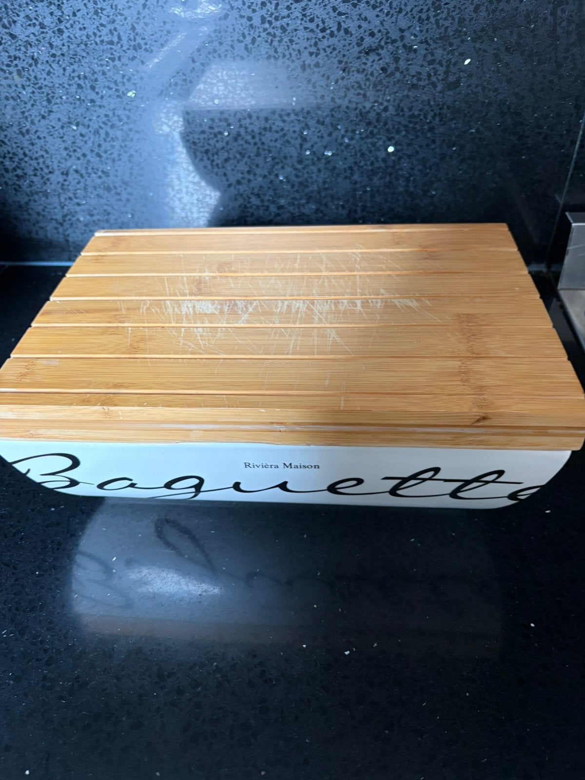 Riviera maison brood, Ophalen, Zo goed als nieuw