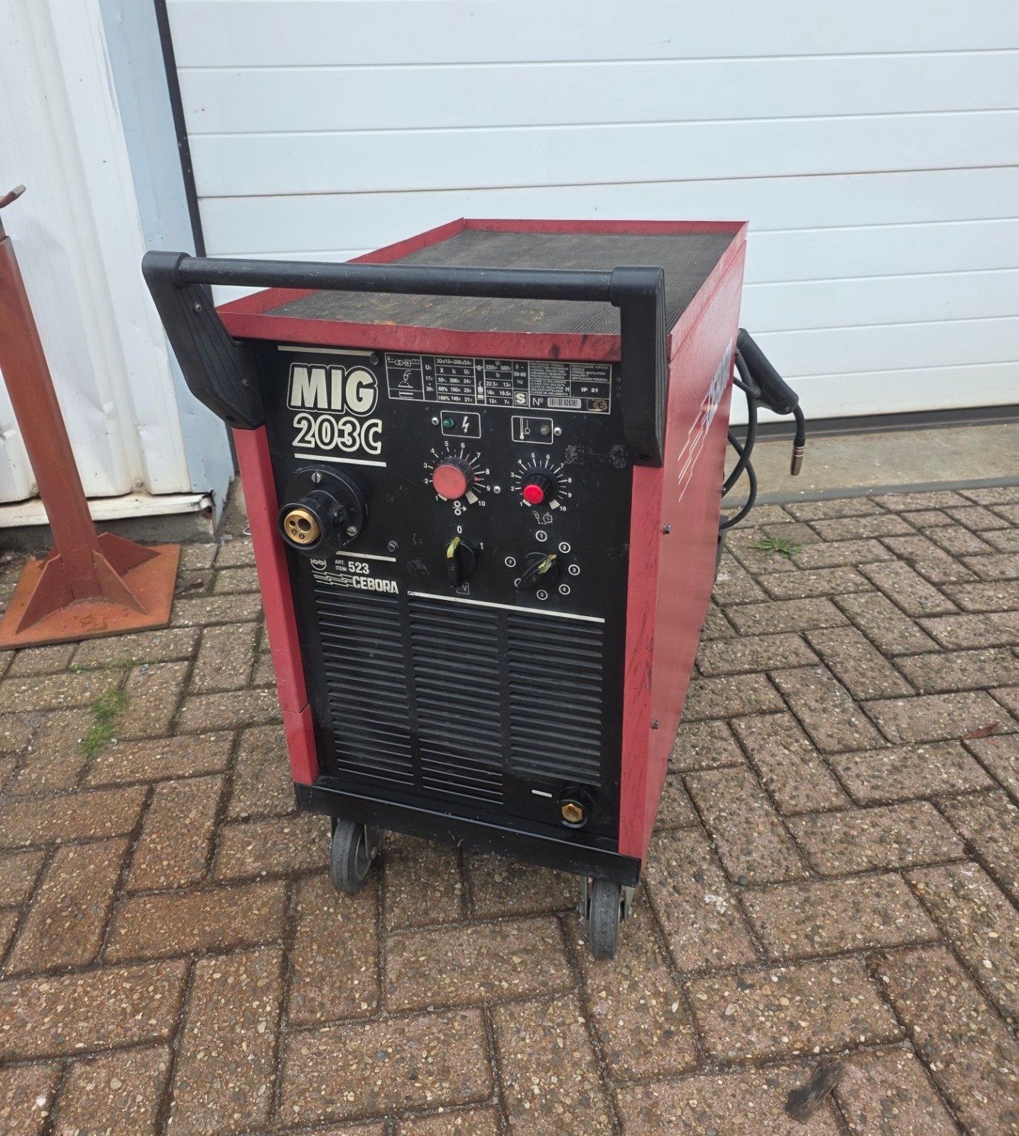 Cebora MIG 203C Lasapparaat op 400 volt, Ophalen, Gebruikt, 150 tot 250 ampère, Co2