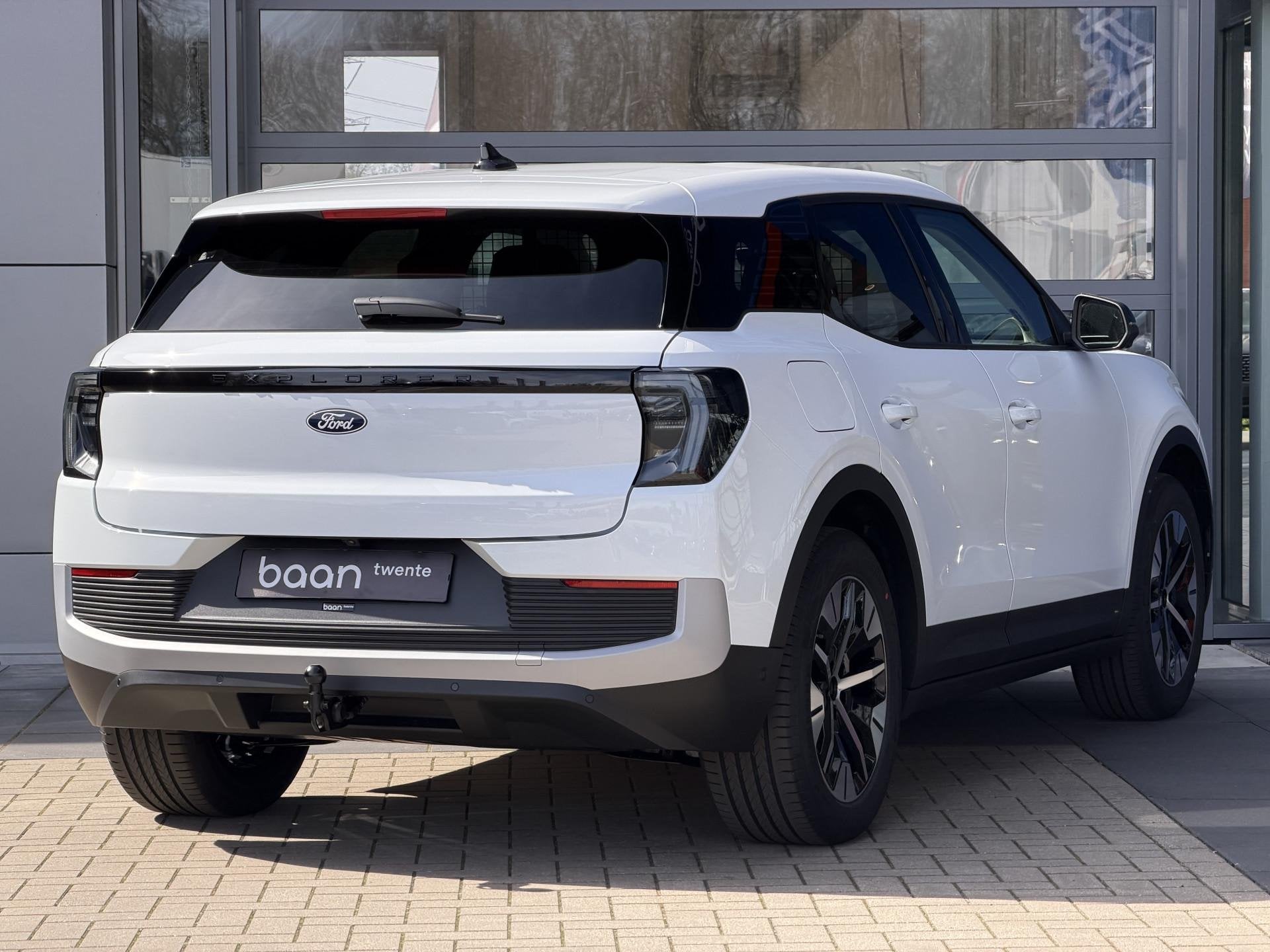Ford Explorer CARGO Select Extended Range RWD 77 kWh | AGR s, Auto's, 12 maanden, Zwart, Wit, 286 pk