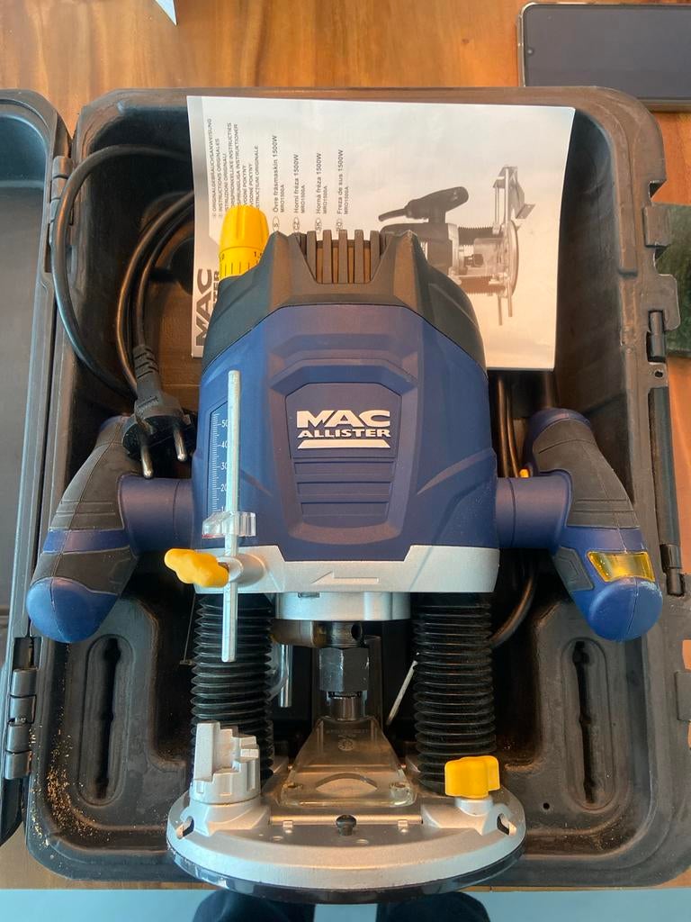 Mac Allister Bovenfrees 1500W MRO1500A, Ophalen, Zo goed als nieuw, Elektrisch, Bovenfrees