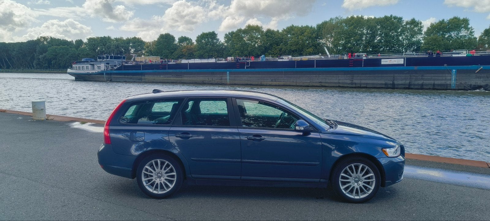 Volvo V50 2.0l 2010 Blauw, Auto's, 4 cilinders, Origineel Nederlands, Stationwagon, Dealer onderhouden