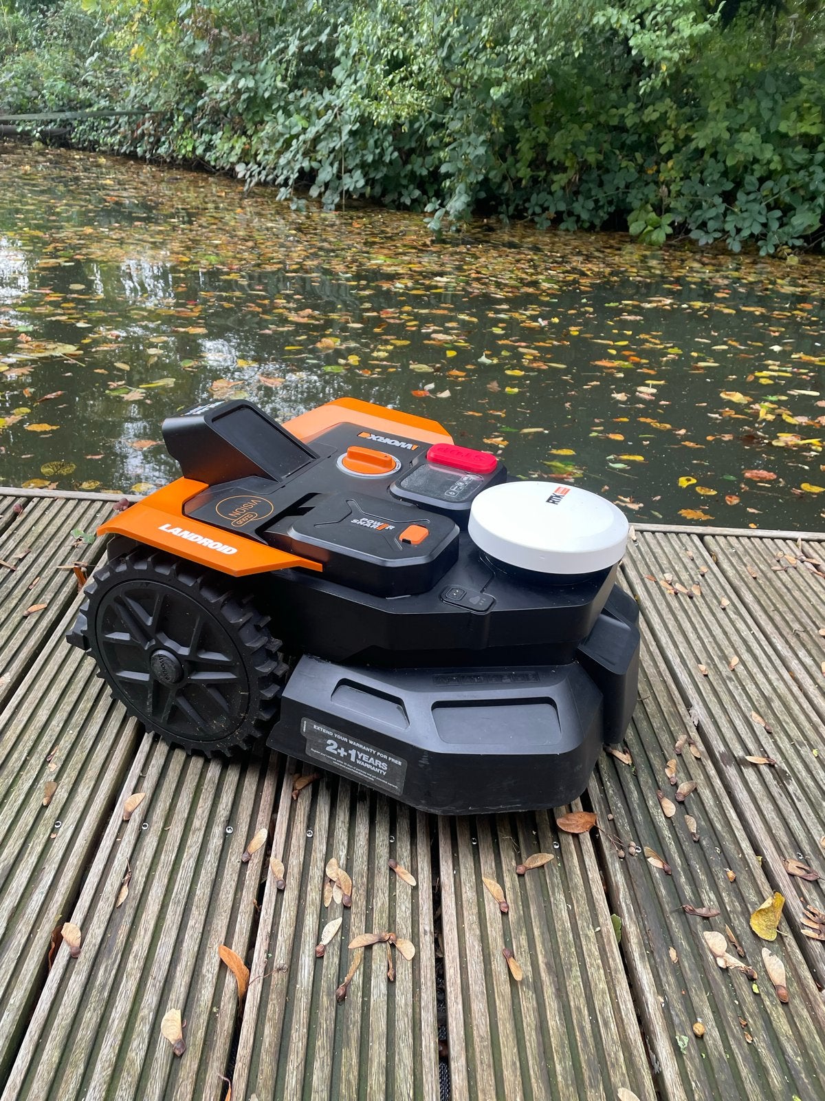 Worx Landroid Vision WR303E robotmaaier (zonder accu), Tuin en Terras, Ophalen, Cirkelmaaier, Gebruikt, Accu-grasmaaier
