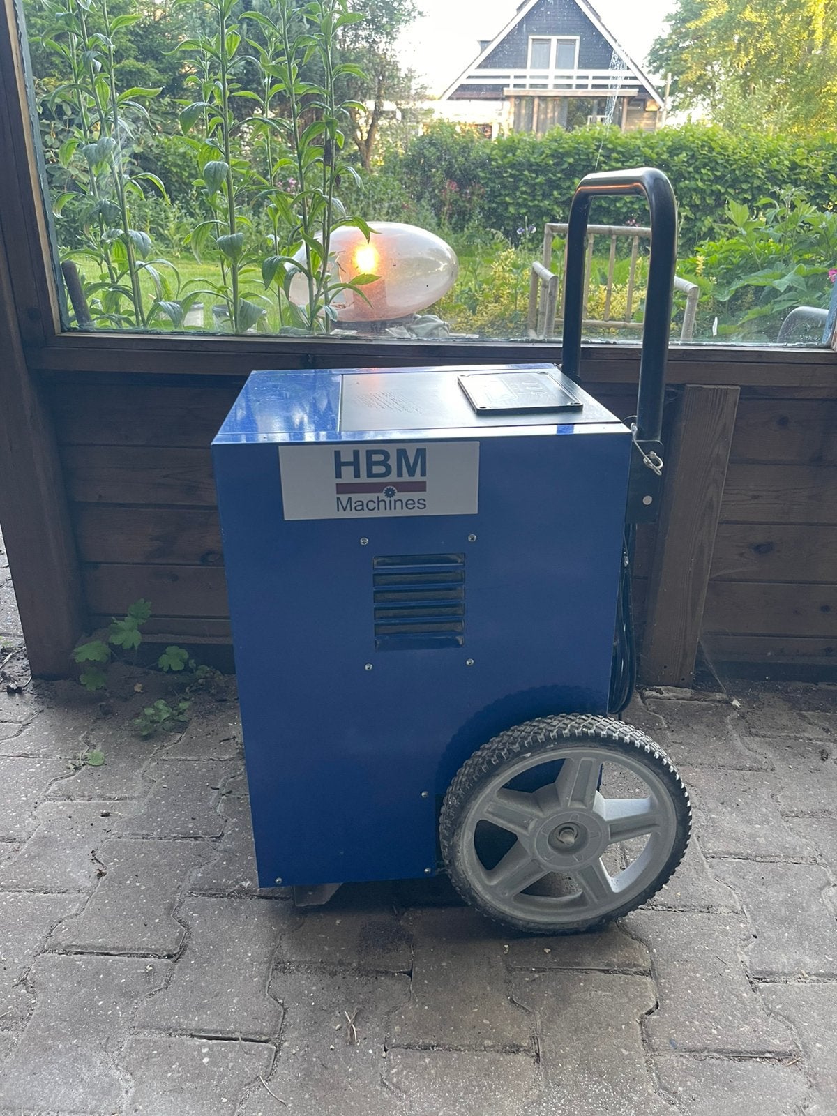 Ontvochtiger 50L nette staat HBM vochtvreter, Doe-het-zelf en Verbouw, Ophalen of Verzenden, Zo goed als nieuw, Afzuiger