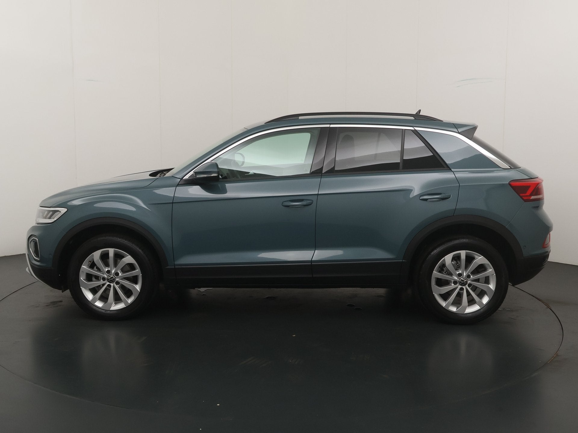 Volkswagen T-Roc 1.5 TSI Life Edition | AUTOMAAT | Adapt. Cr, Auto's, 12 maanden, Stof, 4 cilinders, Blauw