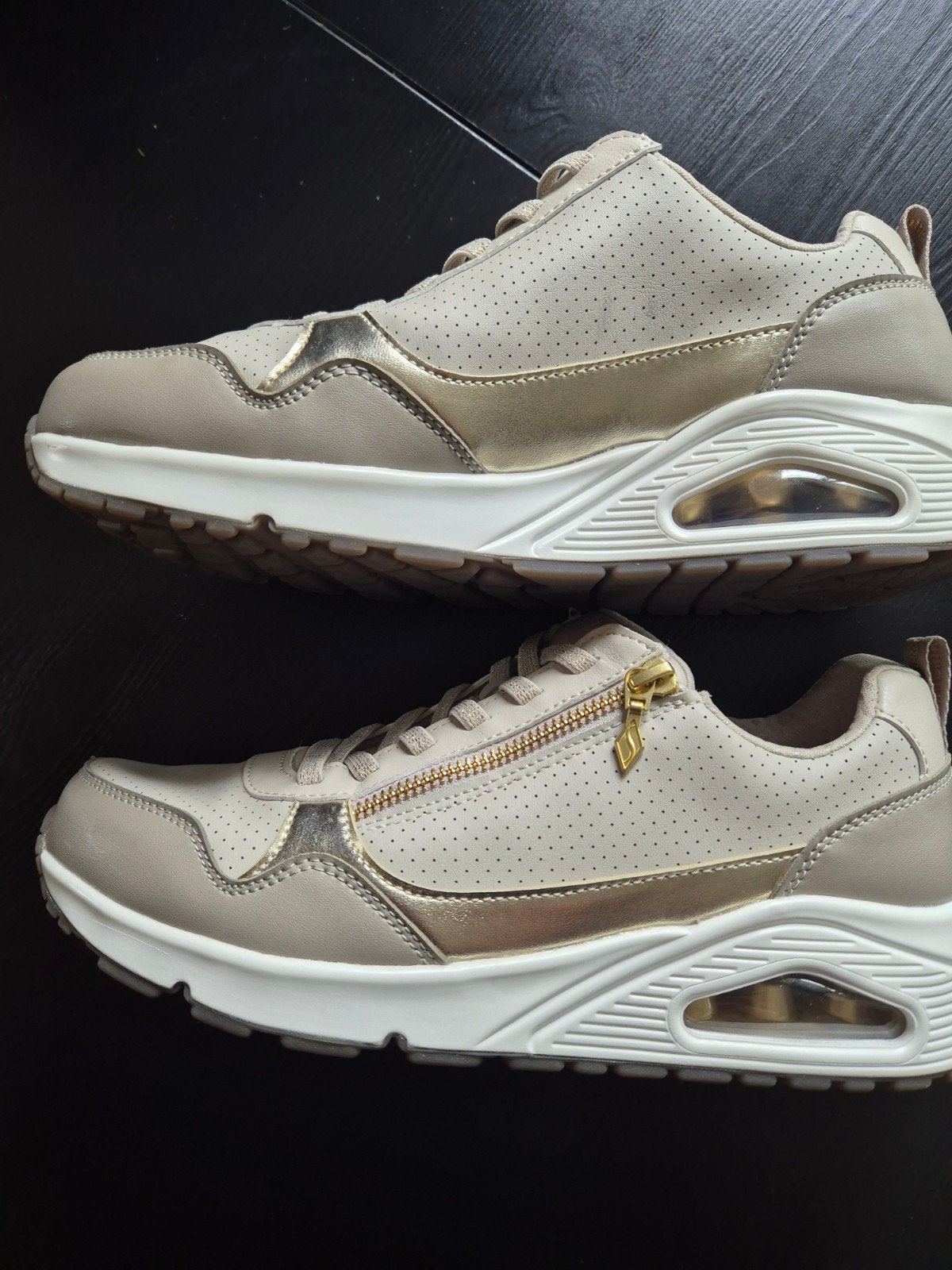 skechers  maat 40, Skechers, Beige, Ophalen of Verzenden, Sneakers of Gympen