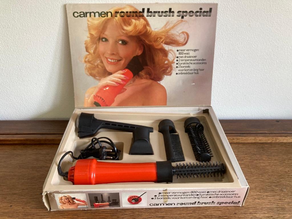 Carmen oranje round brush föhnborstel  krultang in doos, Ophalen of Verzenden, Zo goed als nieuw, Krultang of Stijltang