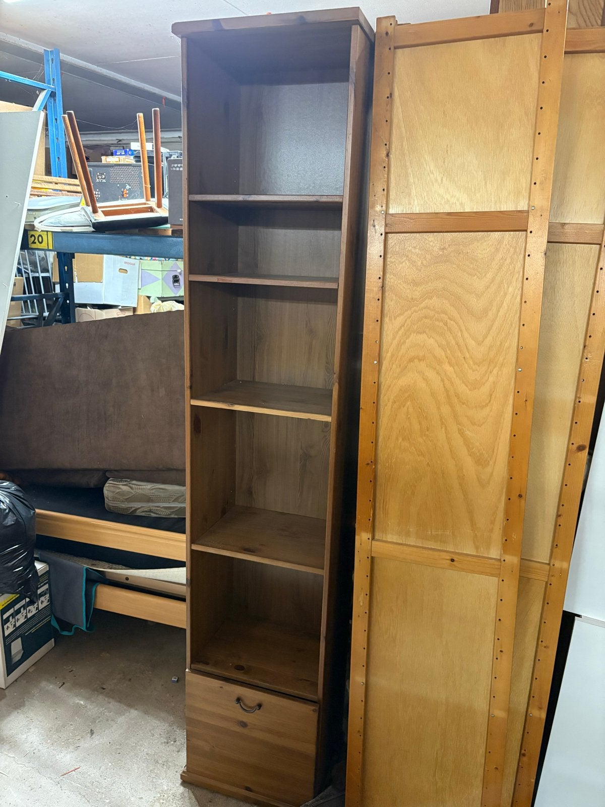 Grenen Houten boekenkast met lade en planken, Minder dan 50 cm, Gebruikt, 200 cm of meer, Ophalen of Verzenden