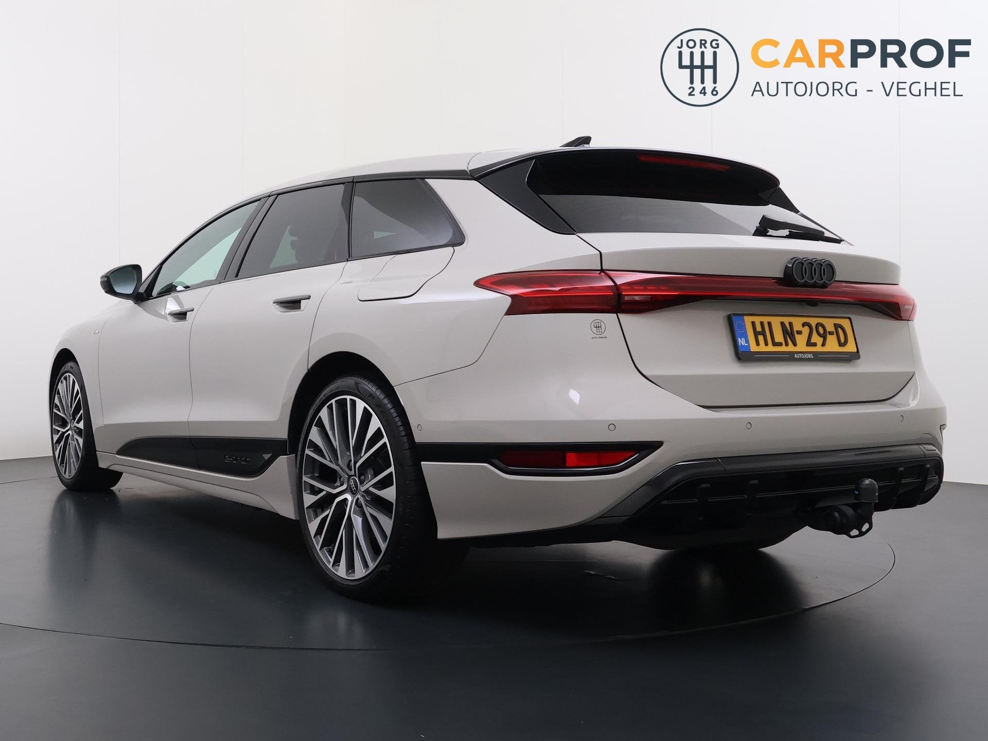 Audi A6 Avant e-tron Advanced edition 83 kWh S-Line | Trekha, Automaat, Achterwielaandrijving, Gebruikt, Beige