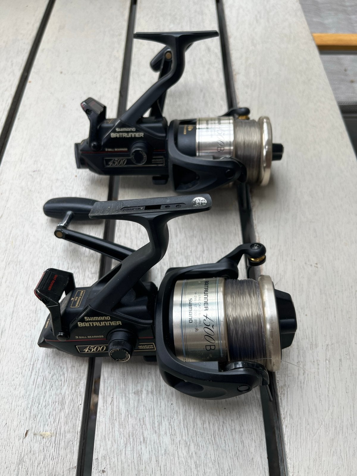 Shimano Baitrunner 4500B Molens (set van 2), Ophalen of Verzenden, Gebruikt, Molen