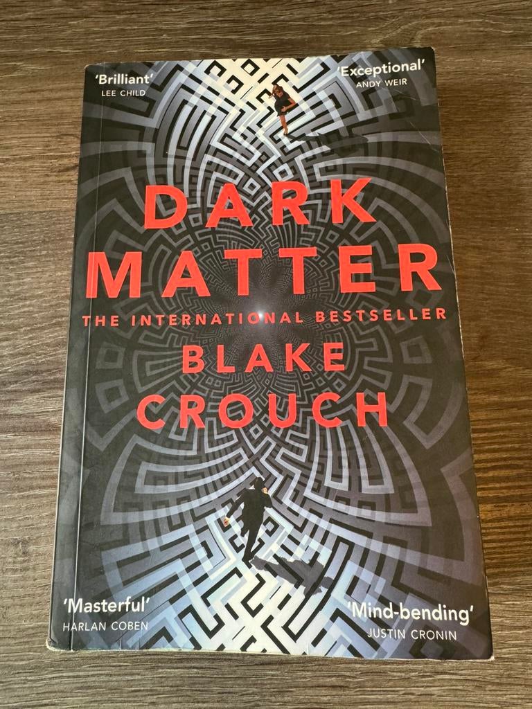 Dark Matter, Ophalen, Zo goed als nieuw, Fictie