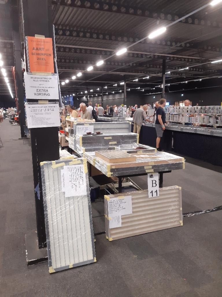HO: Nog enkele nieuwe HO vitrines. 16 mei:spoorbeurs Houten., Overige merken, Treinset, Gelijkstroom of Wisselstroom, Nieuw