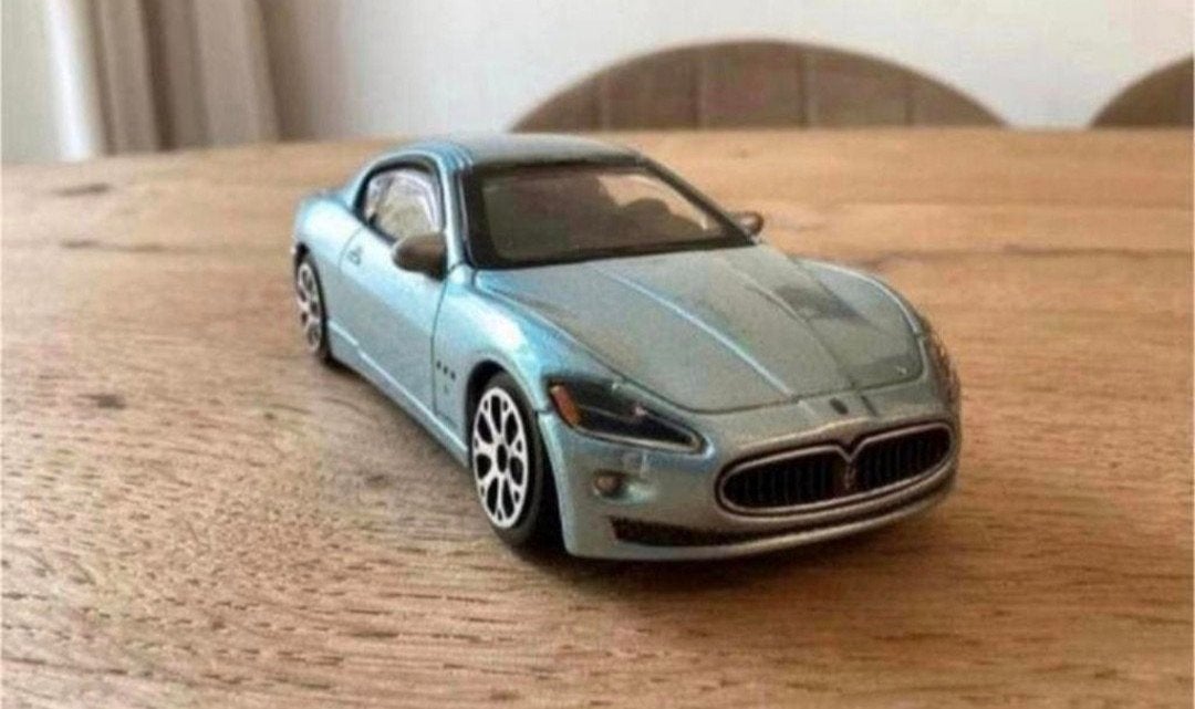 Maserati Gran Turismo van Bburago, Ophalen of Verzenden, Zo goed als nieuw, Auto, Overige merken