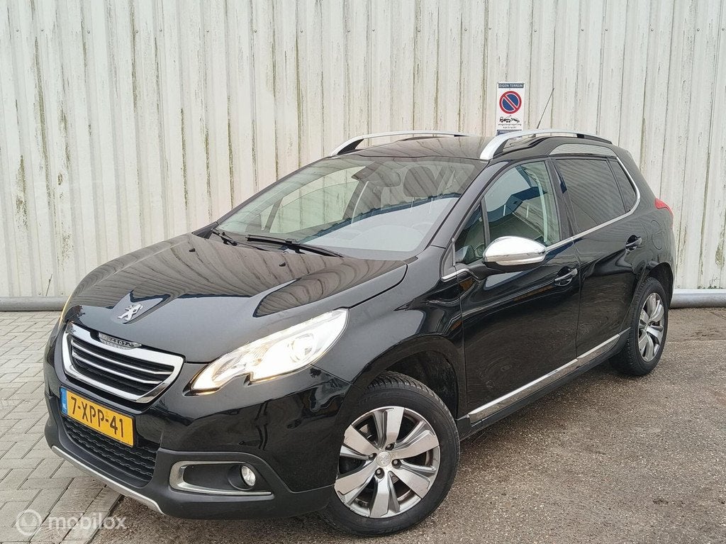 Peugeot 2008 1.6 e-HDi 120 pk! Executive | Pano | trekhaak, Auto's, Peugeot, Voorwielaandrijving, Euro 5, Gebruikt, 4 cilinders