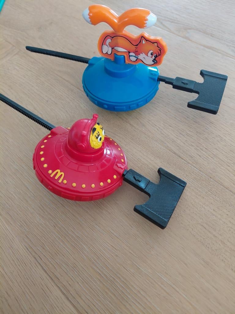 Retro McDonald's vliegende schotels, Ophalen of Verzenden