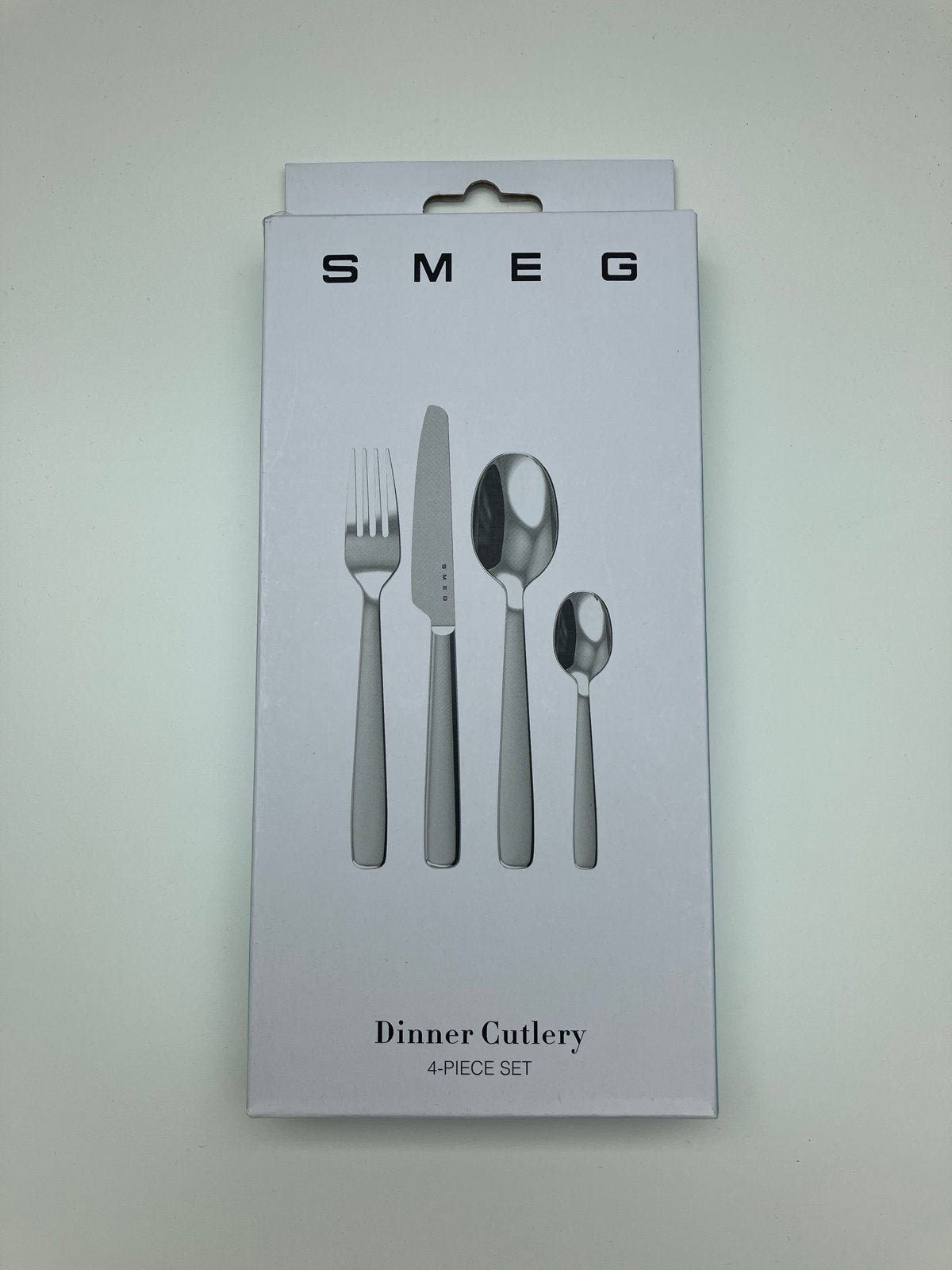 Smeg Bestekset 4-delig - Dinerbestek, Bestekset, Nieuw, Ophalen of Verzenden, Rvs of Chroom