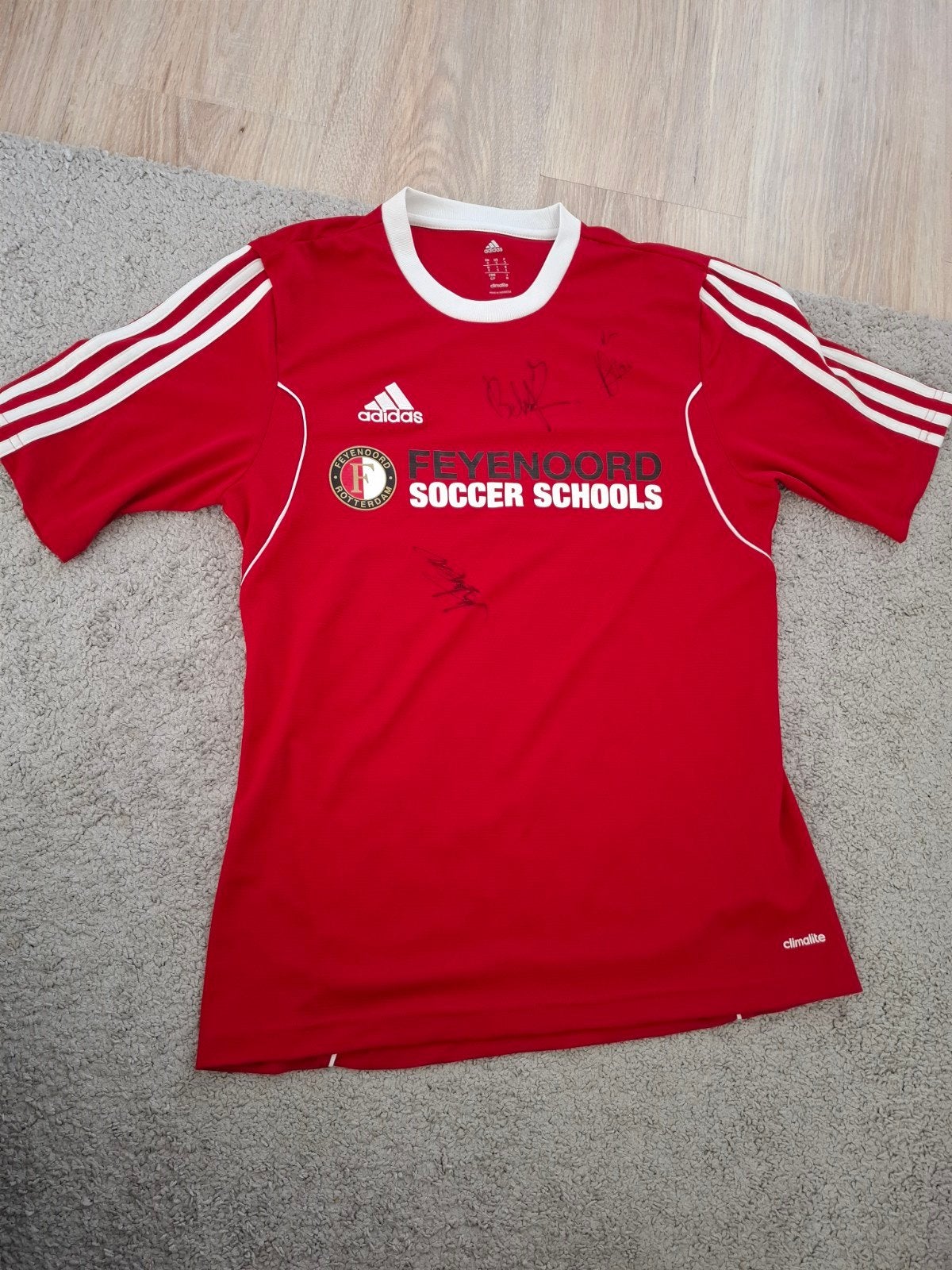Feyenoord  shirt met handtekening - Maat S, Ophalen of Verzenden, Zo goed als nieuw, Adidas, Voetbal