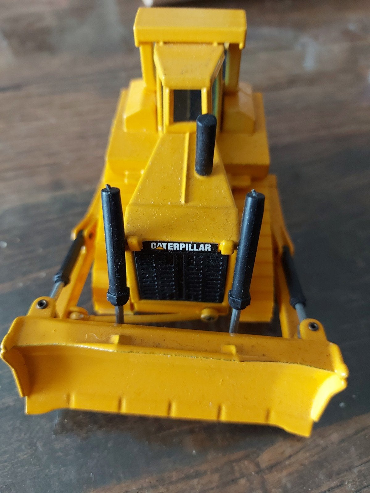 Caterpillar D10N Bulldozer Model - Zo goed als nieuw, Overige merken, 1:50 of kleiner, Overige typen, Ophalen of Verzenden