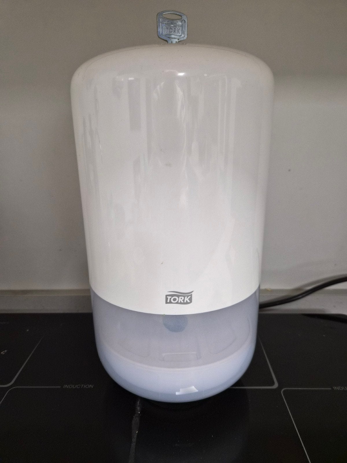 Tork M1 dispenser, Ophalen of Verzenden, Nieuw, Theedoek of Handdoek