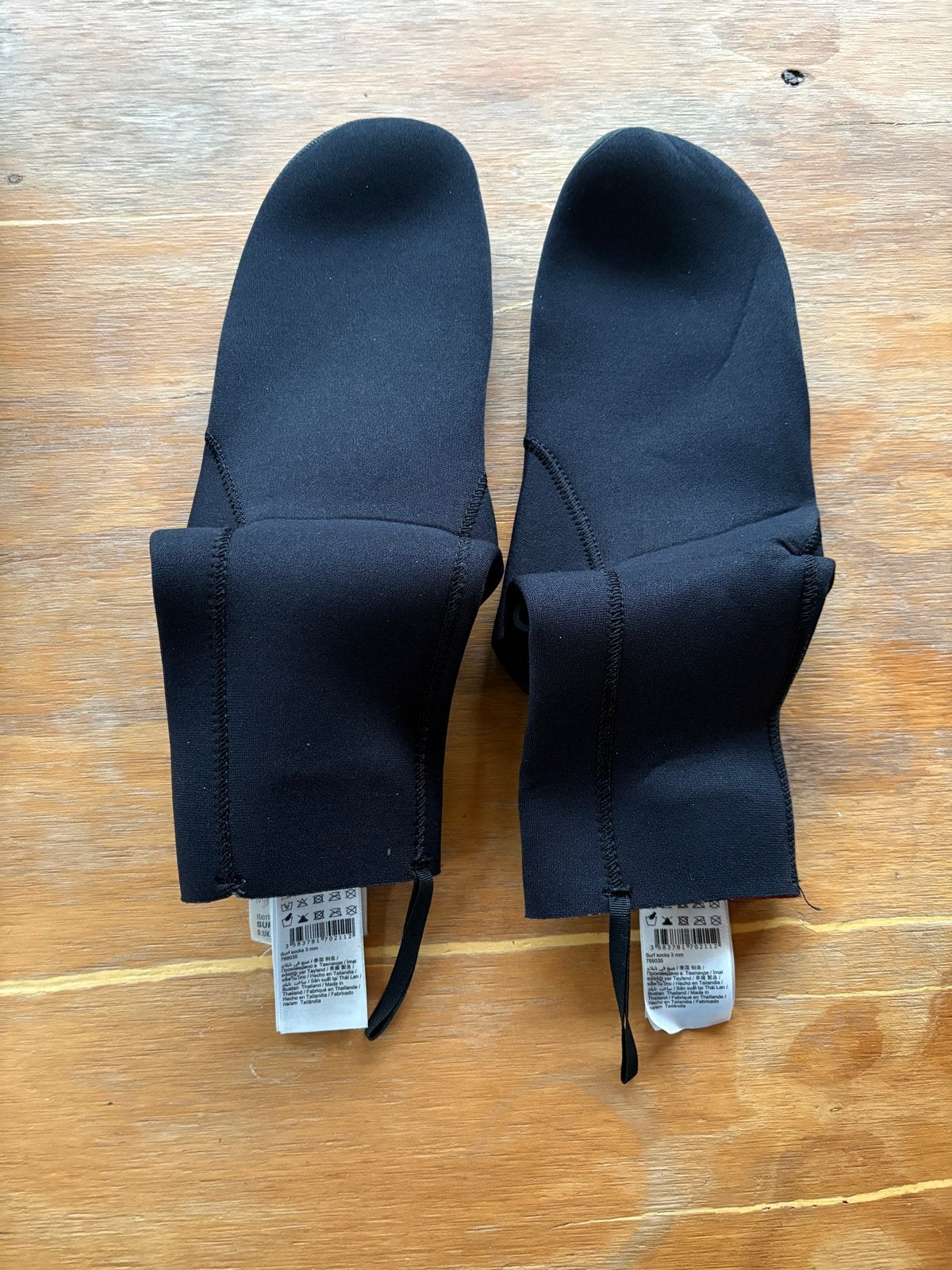 Olaian 3mm Neopreen Surfschoenen - Maat 43-44, Watersport en Boten, Ophalen, Nieuw, Dame of Heer, Zeil- of Surfschoenen