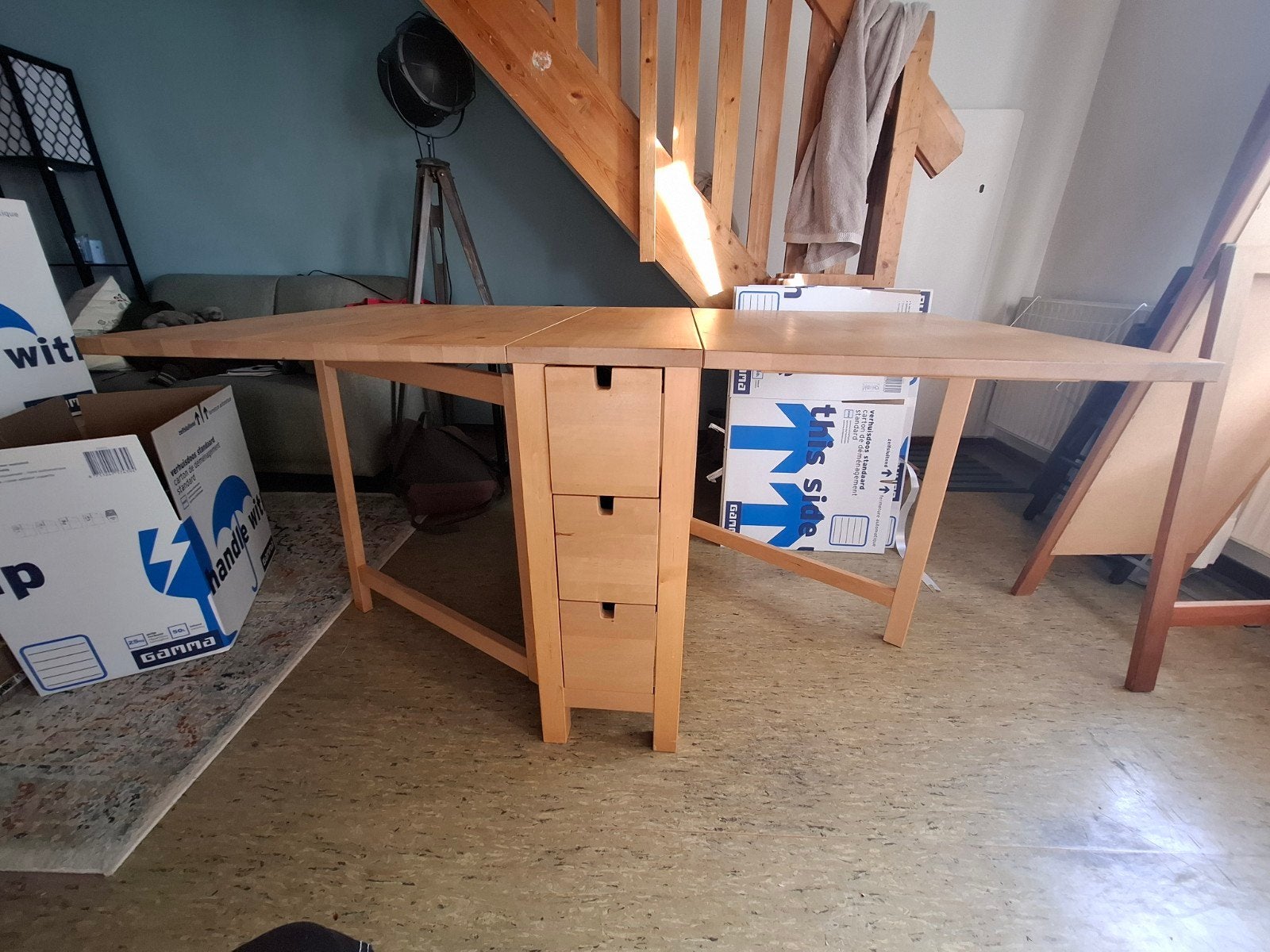 Ikea Norden tafel, Ophalen