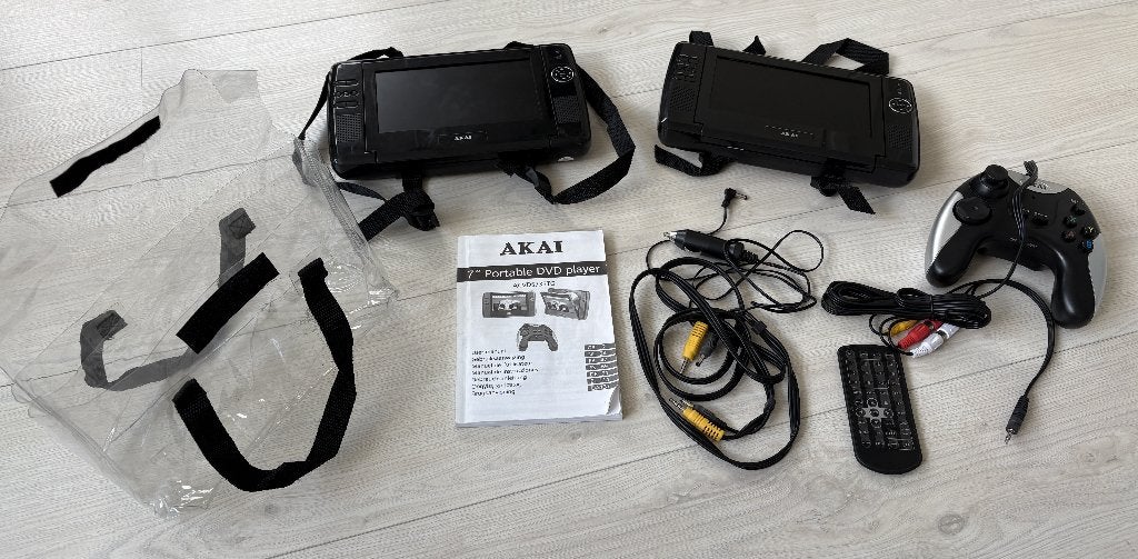 Akai Portable DVD-speler ACDVS735TG set - met gamepad, Gebruikt, Draagbaar, Ophalen, Overige merken