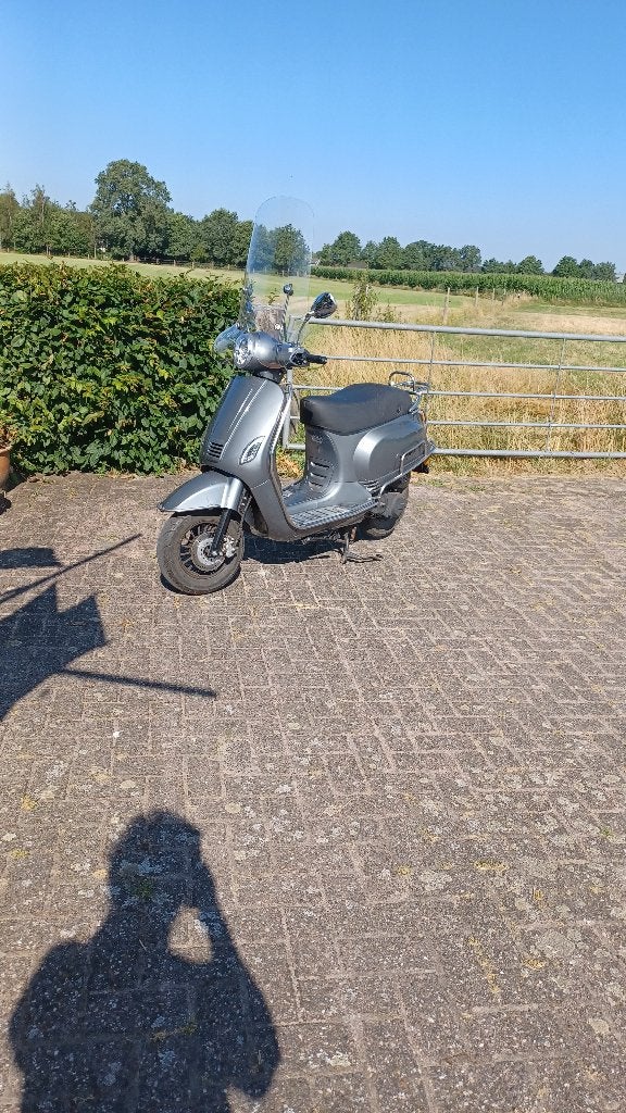 Napoli scooter, Gebruikt, Benzine, Ophalen, Overige merken