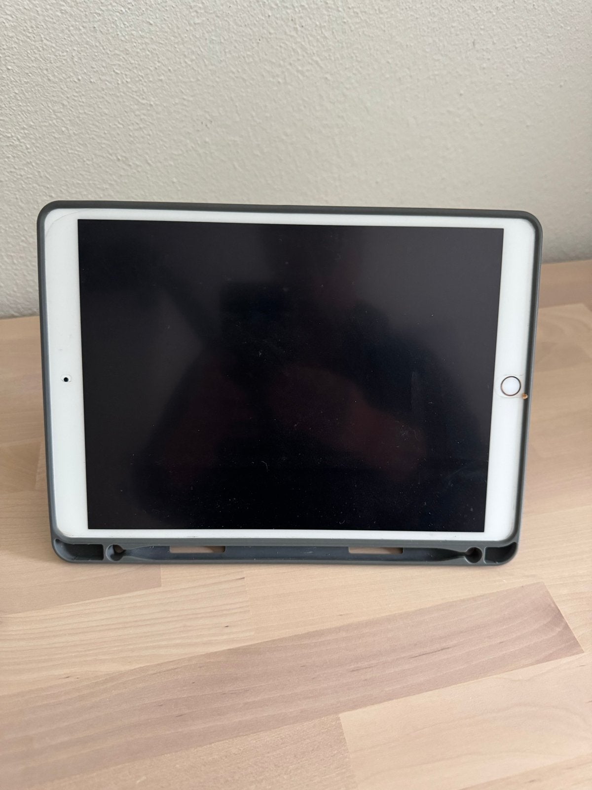 Apple iPad Air (3e generatie) 256 GB Goud met hoes, Computers en Software, Gebruikt, Apple iPad Air, 256 GB, Ophalen