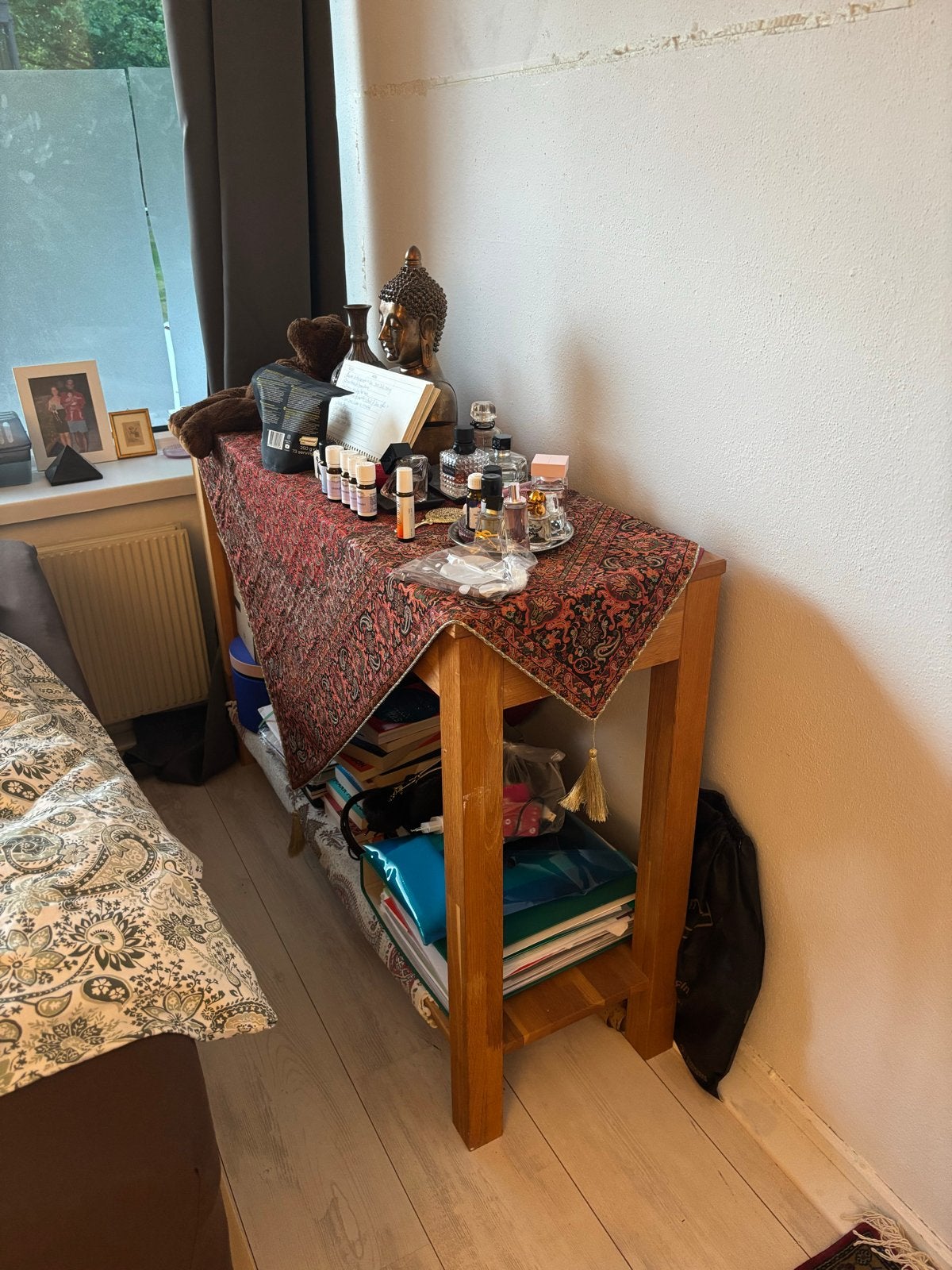 Houten bijzettafel - TV table, Ophalen, Gebruikt