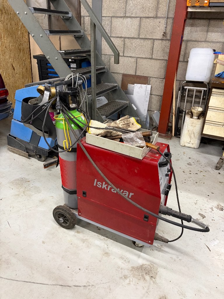 GARAGE INVENTARIS, Ophalen