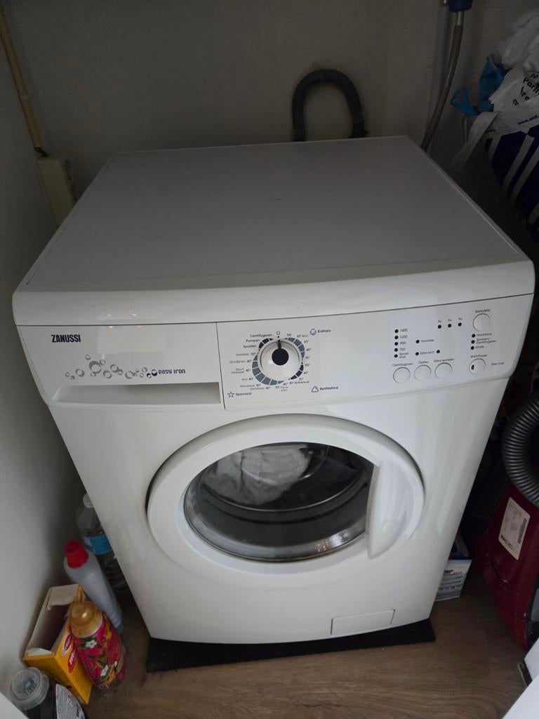 Zanussi wasmachine, Ophalen, Gebruikt, Voorlader, 85 tot 90 cm