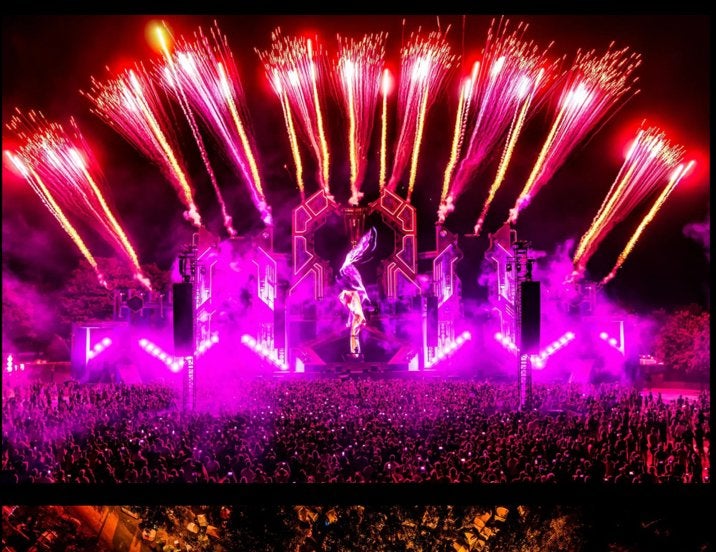 Gezocht 2 decibel zaterdag 29 augustus tickets kaartjes, Twee personen